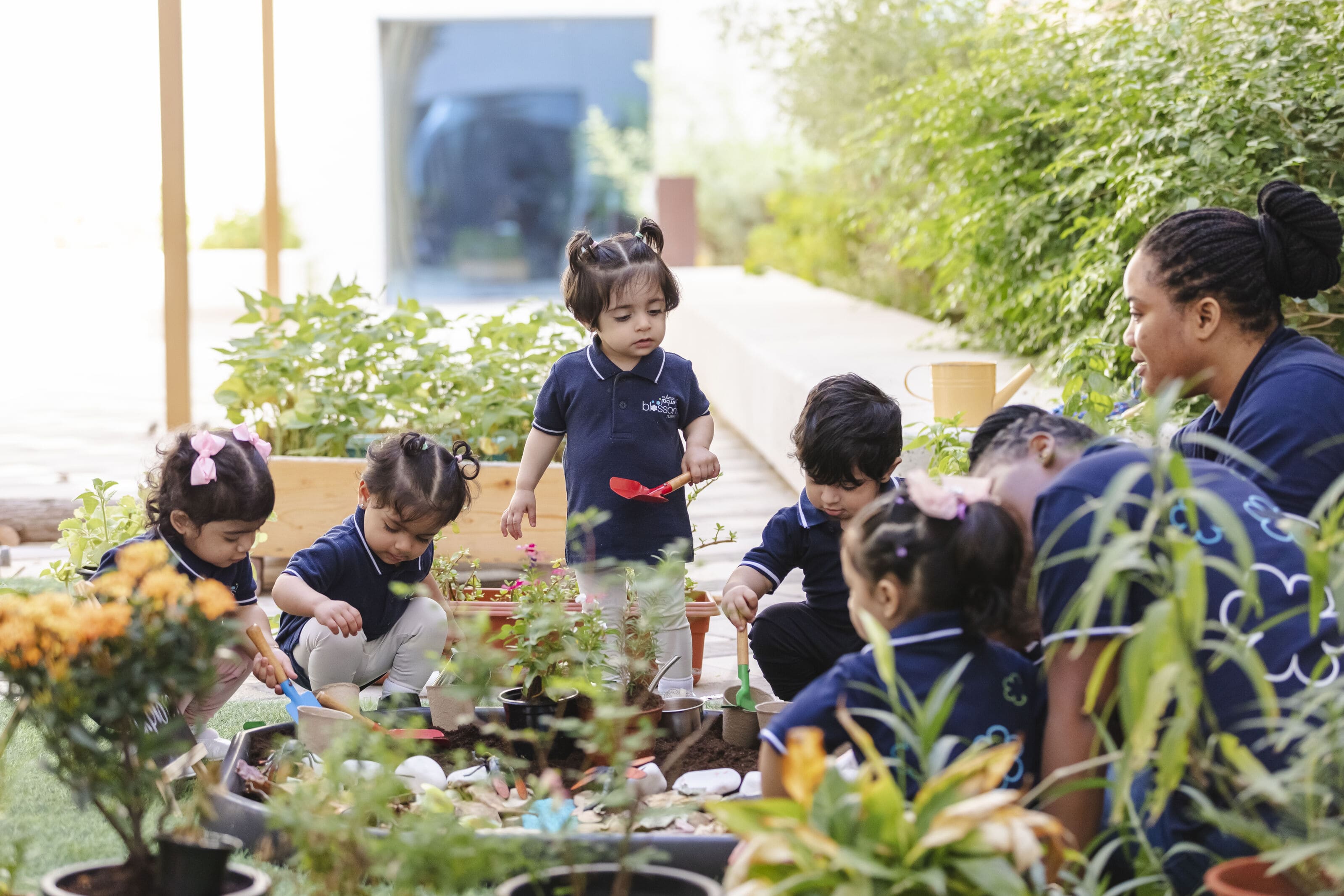kids in masdar location 